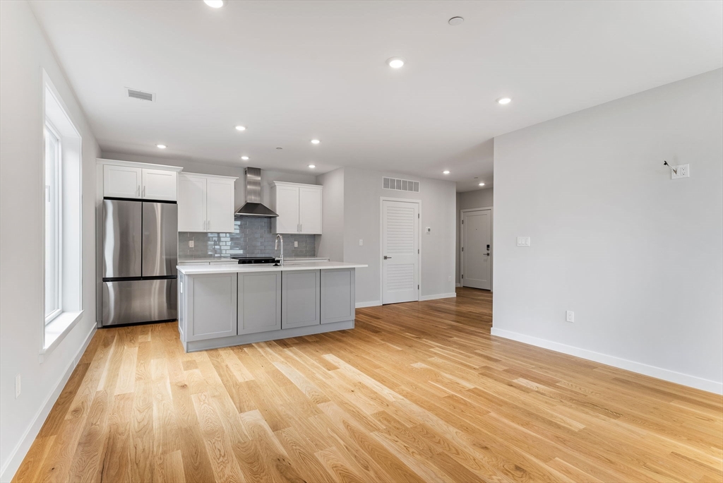 267 Old Colony Avenue # 24