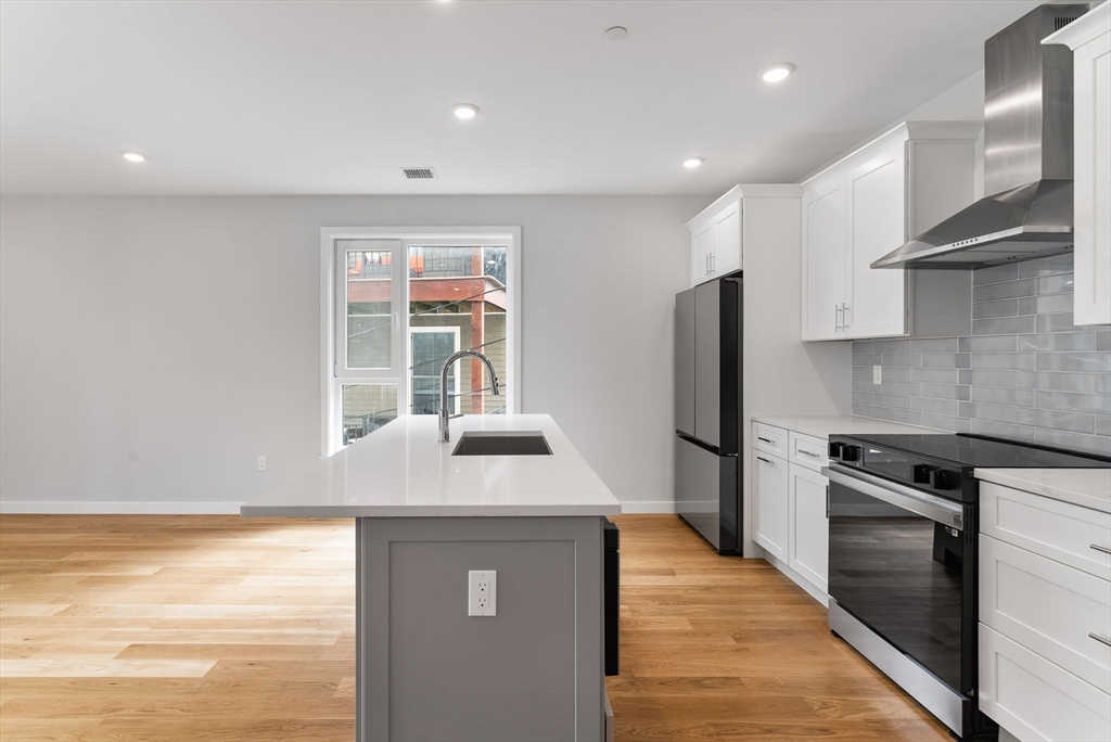 267 Old Colony Avenue # 24