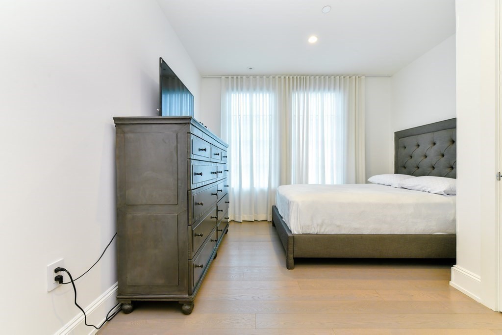945 East Broadway # 7