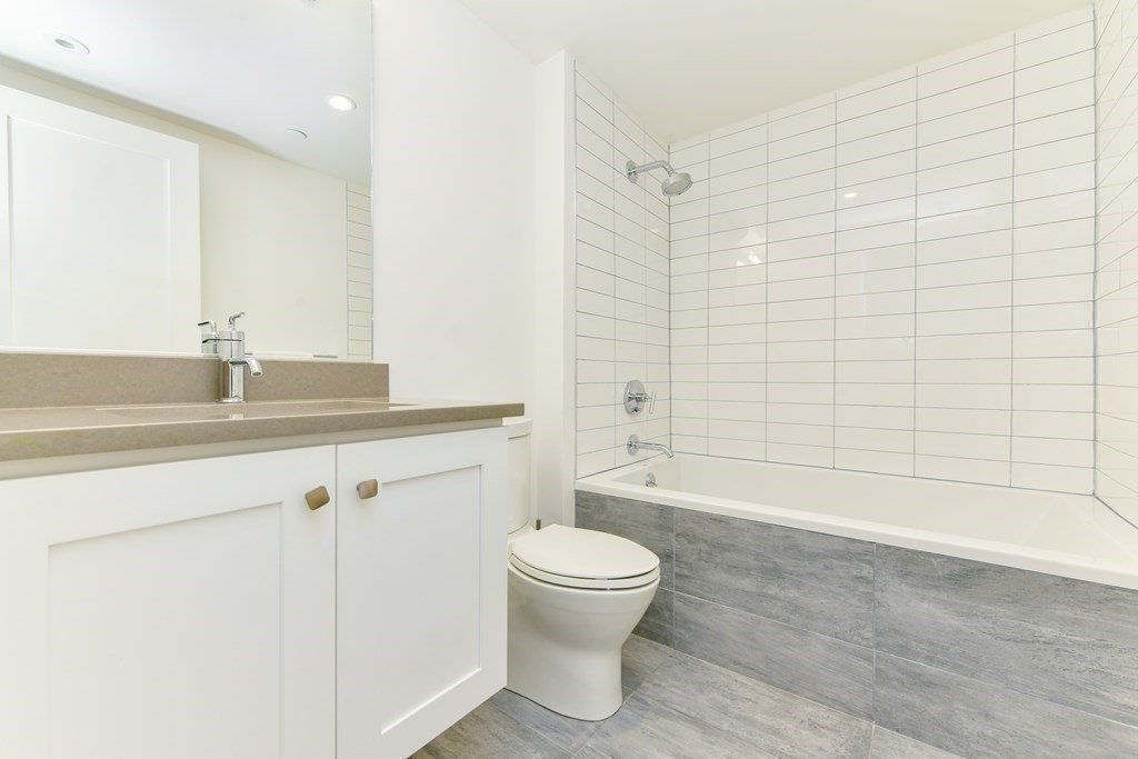 945 East Broadway # 7