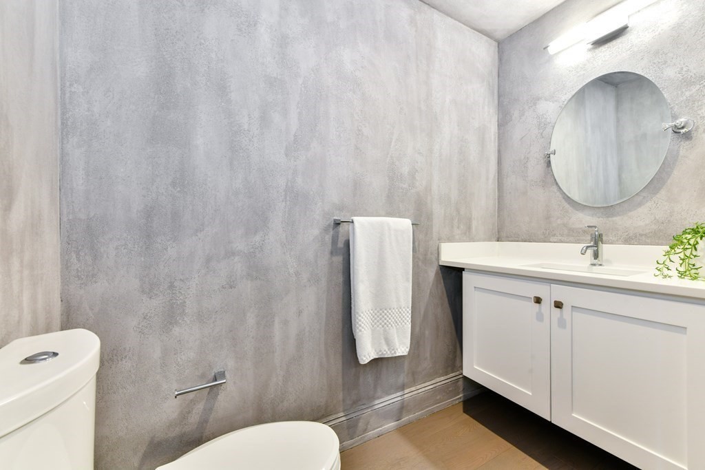 945 East Broadway # 7