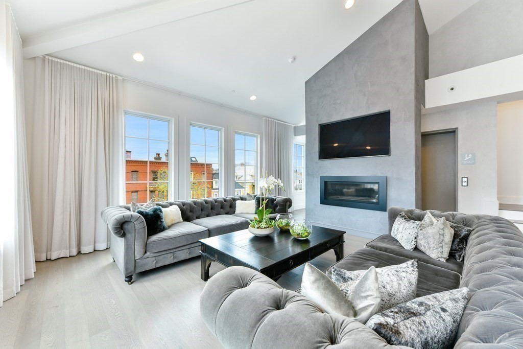 945 East Broadway # 7