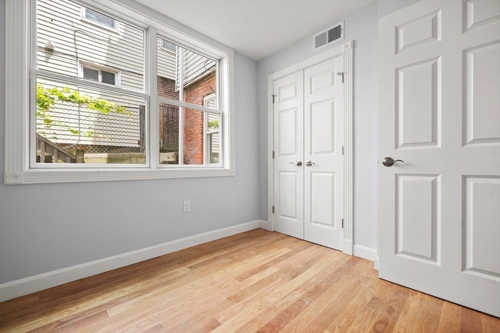 71 Old Harbor St # 1