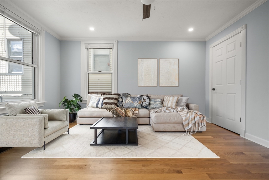 71 Old Harbor St # 1