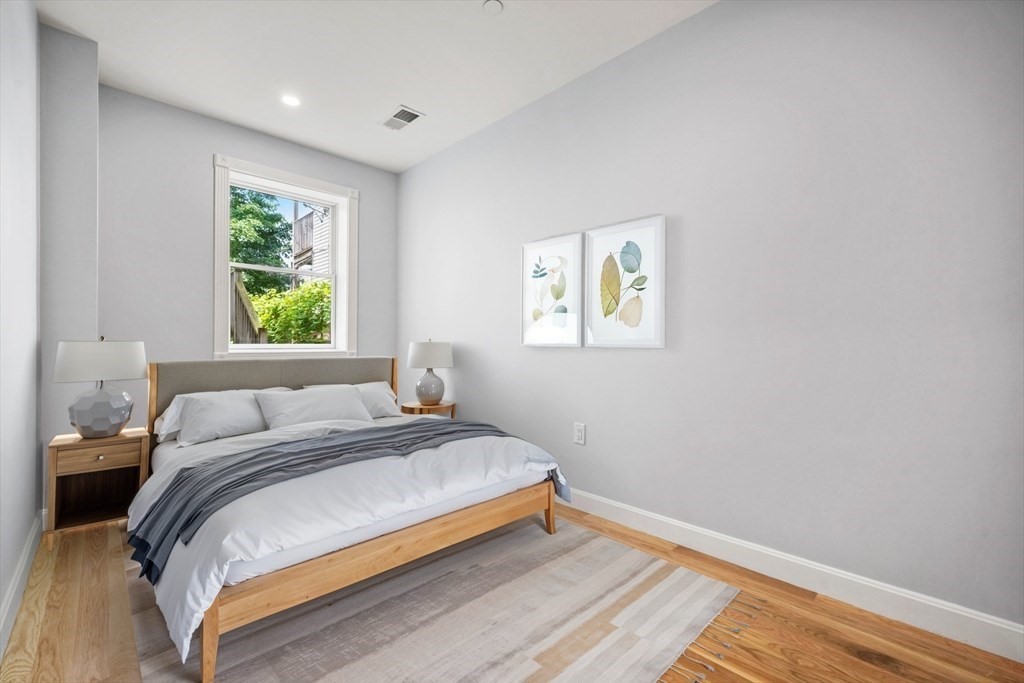 71 Old Harbor St # 1