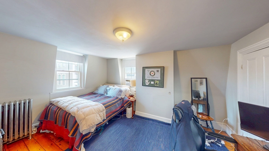 58 P St # 1
