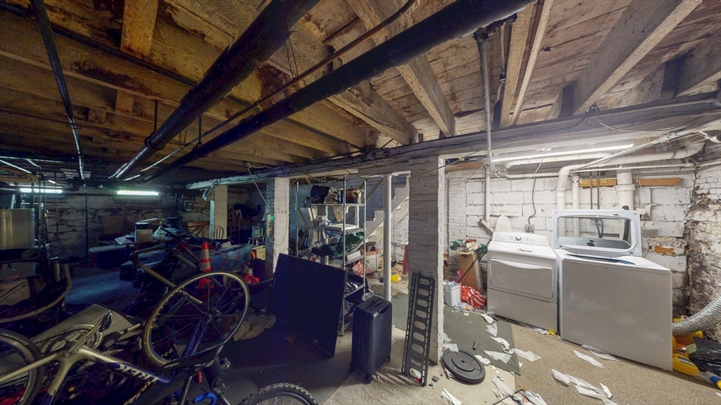 58 P St # 1