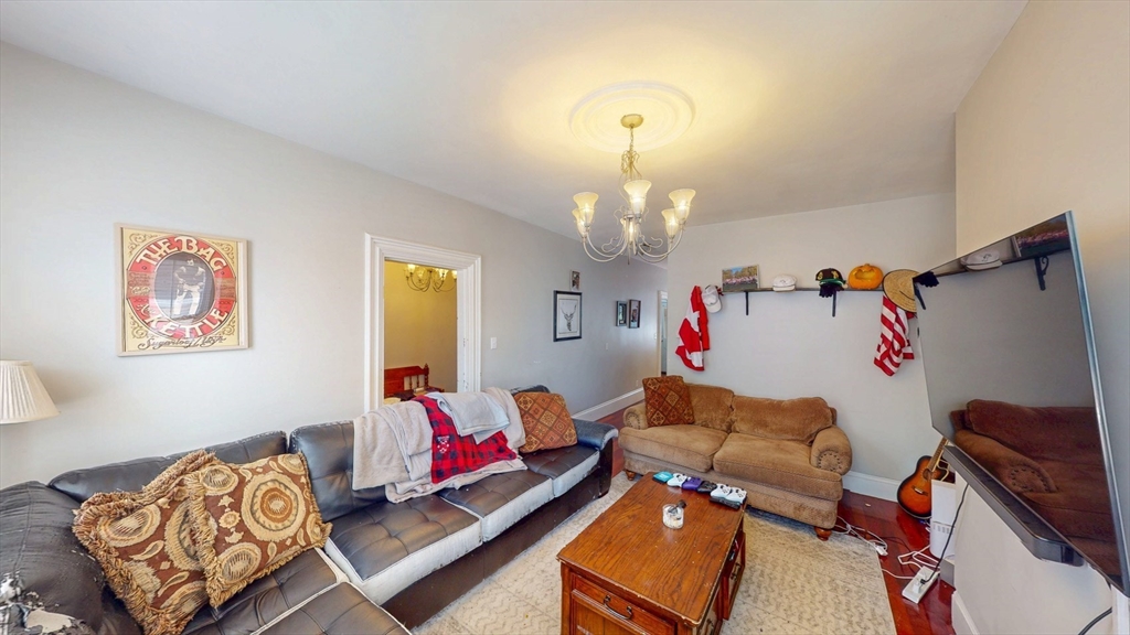 58 P St # 1