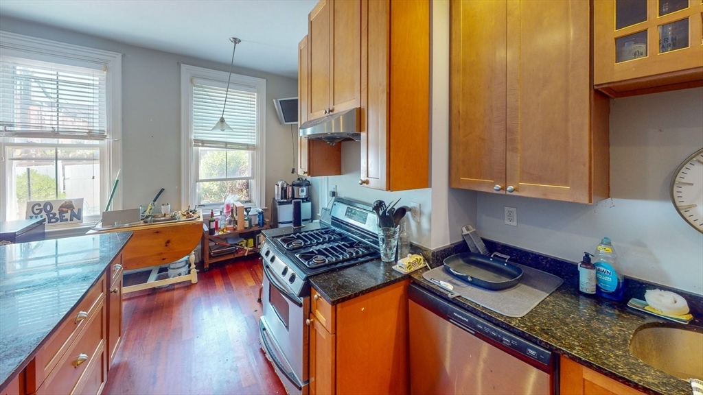 58 P St # 1