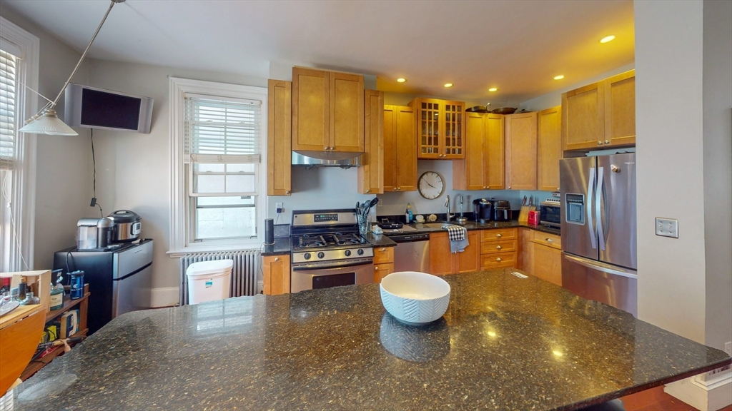 58 P St # 1