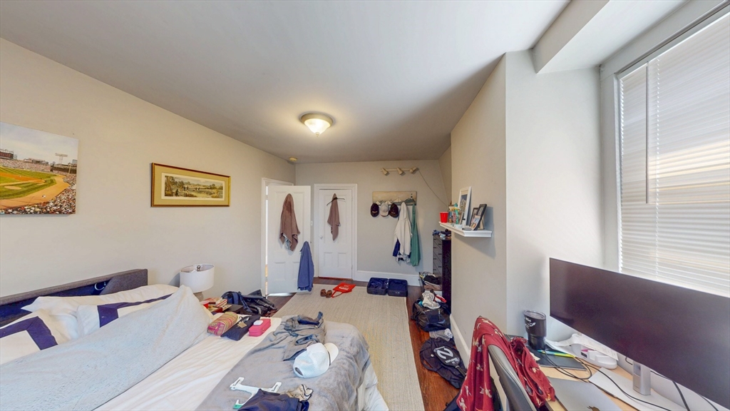 58 P St # 1