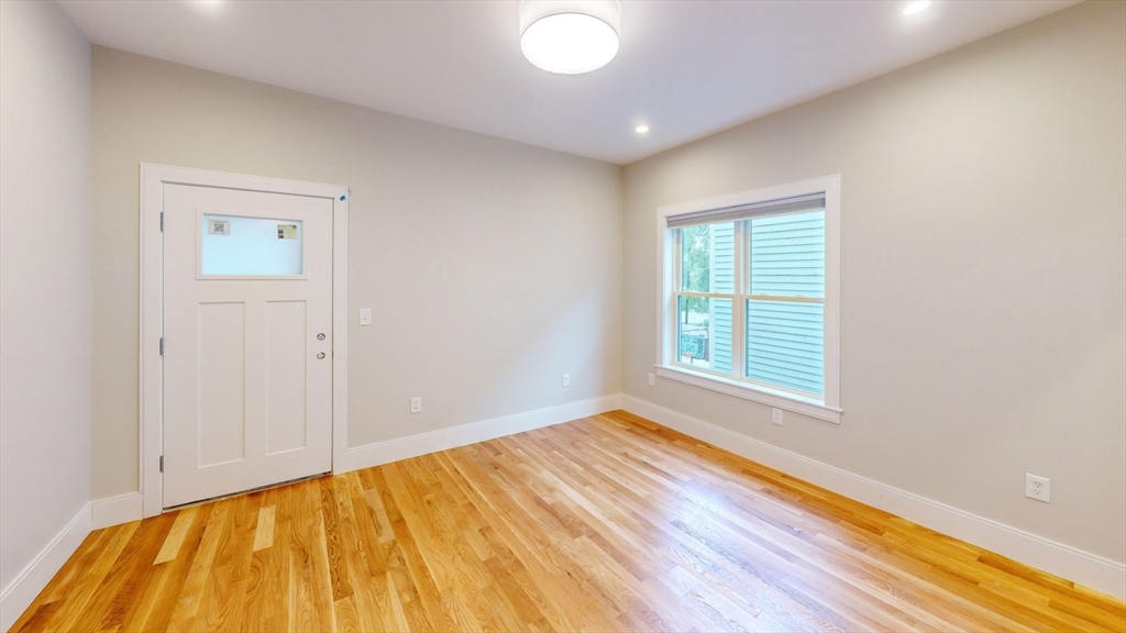 509 E 5th # 1