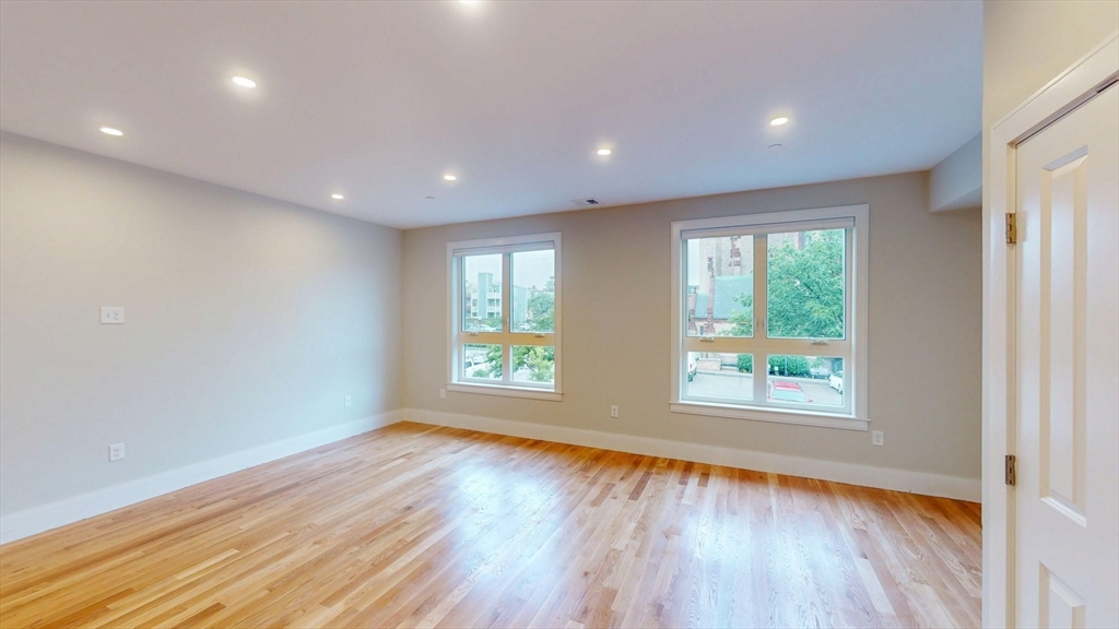 509 E 5th # 1