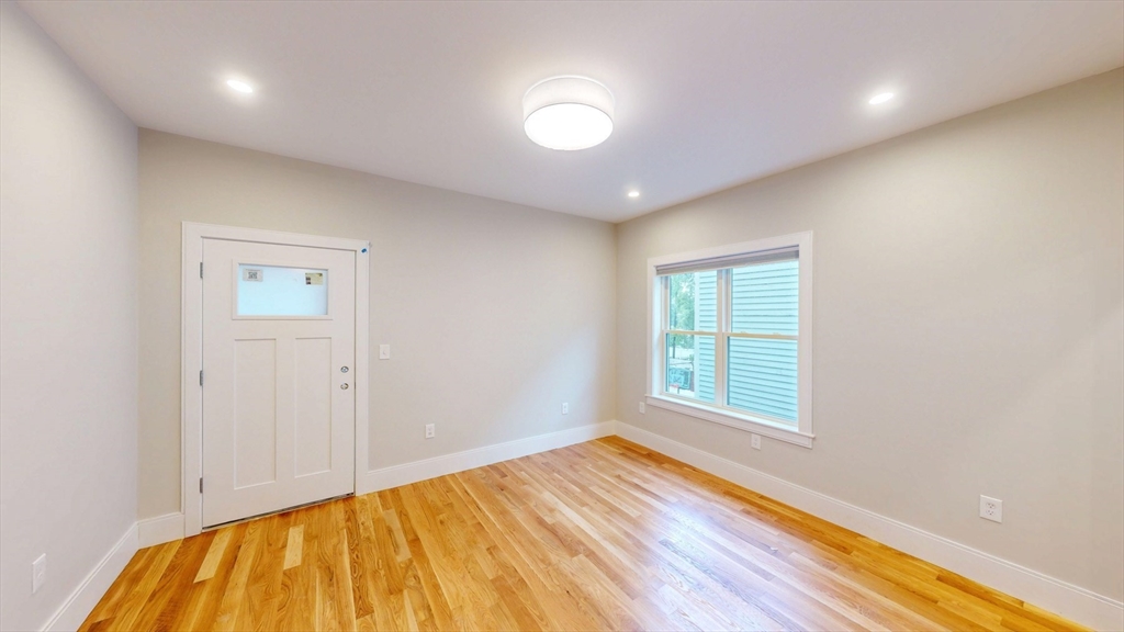 509 E 5th # 1