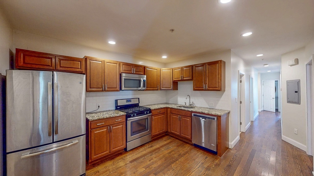 180 Dorchester St # 1