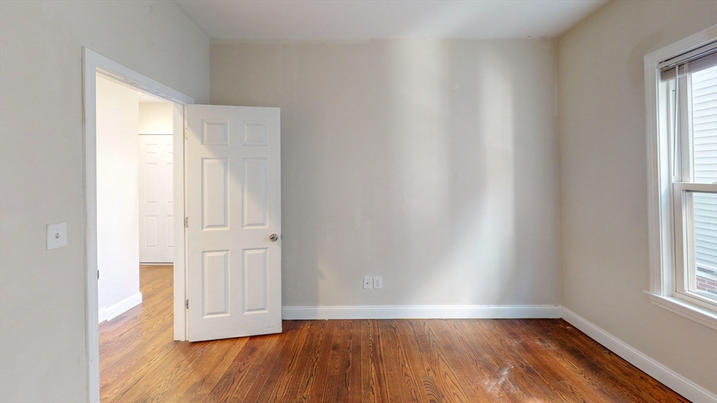 180 Dorchester St # 1