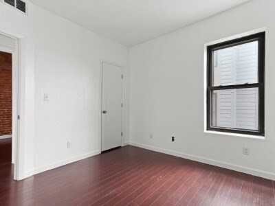 158 F St # 3