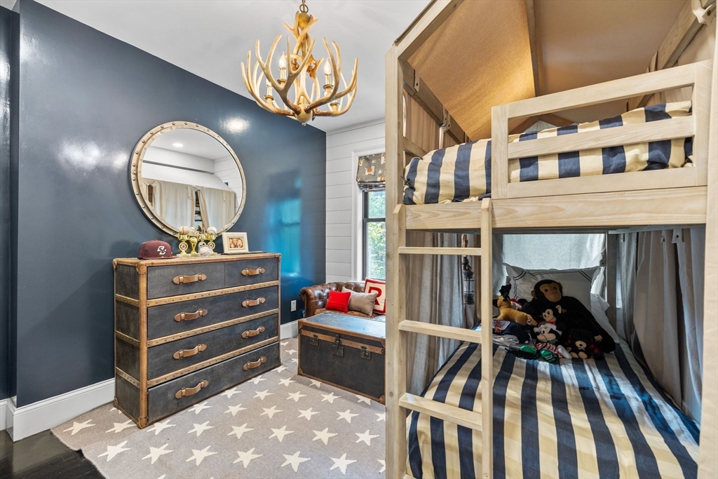 11 Beckler Ave Unit: SFR
