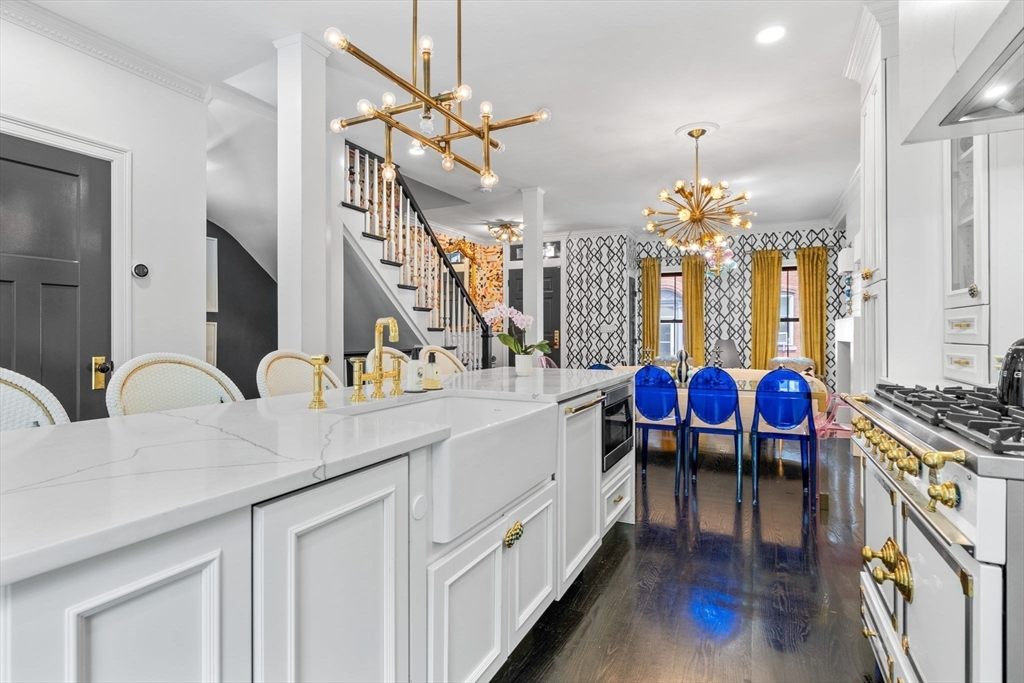 11 Beckler Ave Unit: SFR