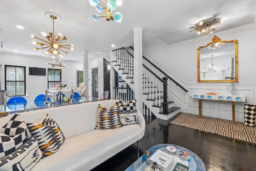 11 Beckler Ave Unit: SFR
