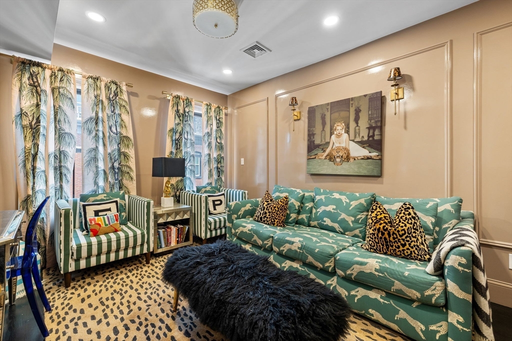 11 Beckler Ave Unit: SFR