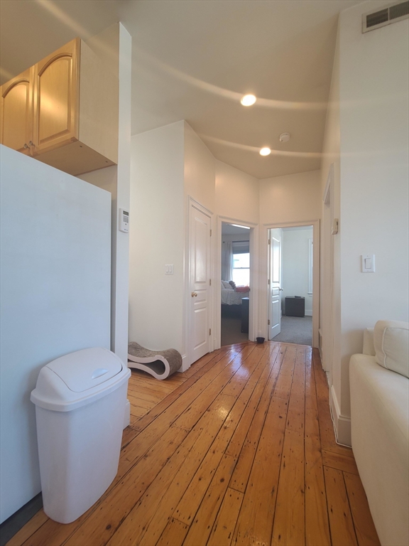 31 Jenkins St. # 3