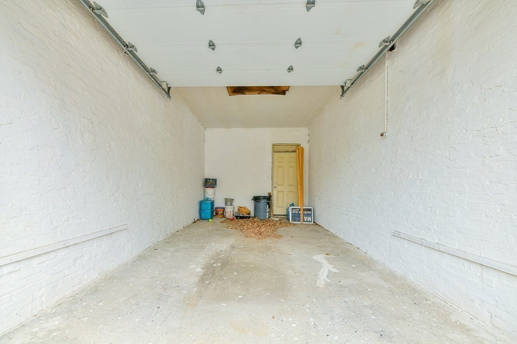 404R K St