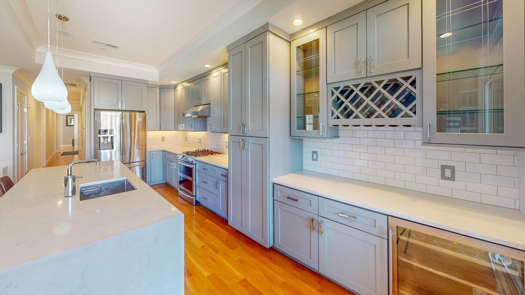 854 East Broadway # 2