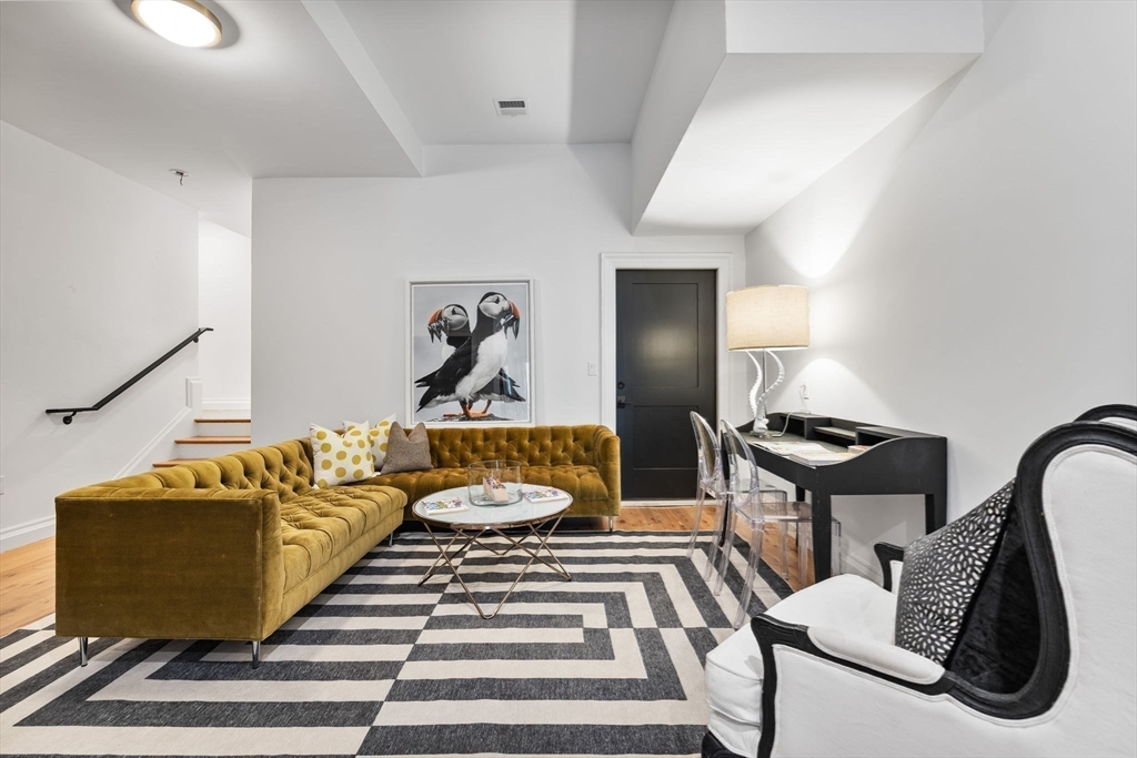 520 East Broadway # 1