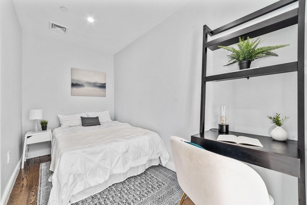 221 Paris Street # 1