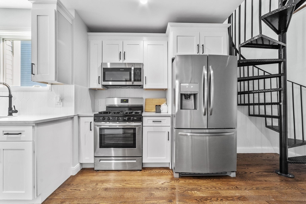221 Paris Street # 1