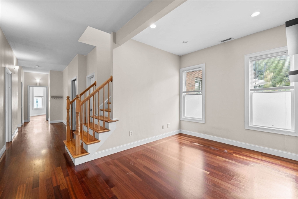 647 East Third # 2, Boston Unit: 2