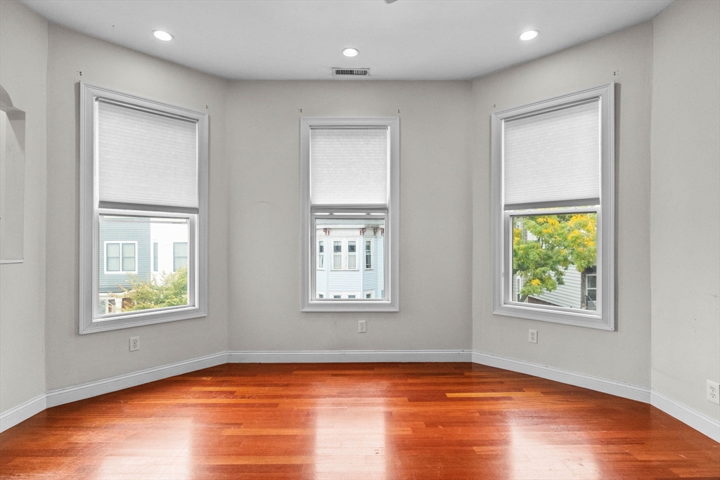 647 East Third # 2, Boston Unit: 2