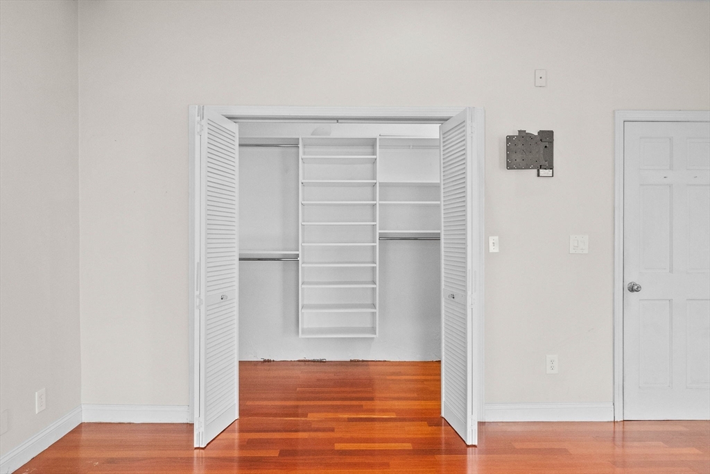 647 East Third # 2, Boston Unit: 2