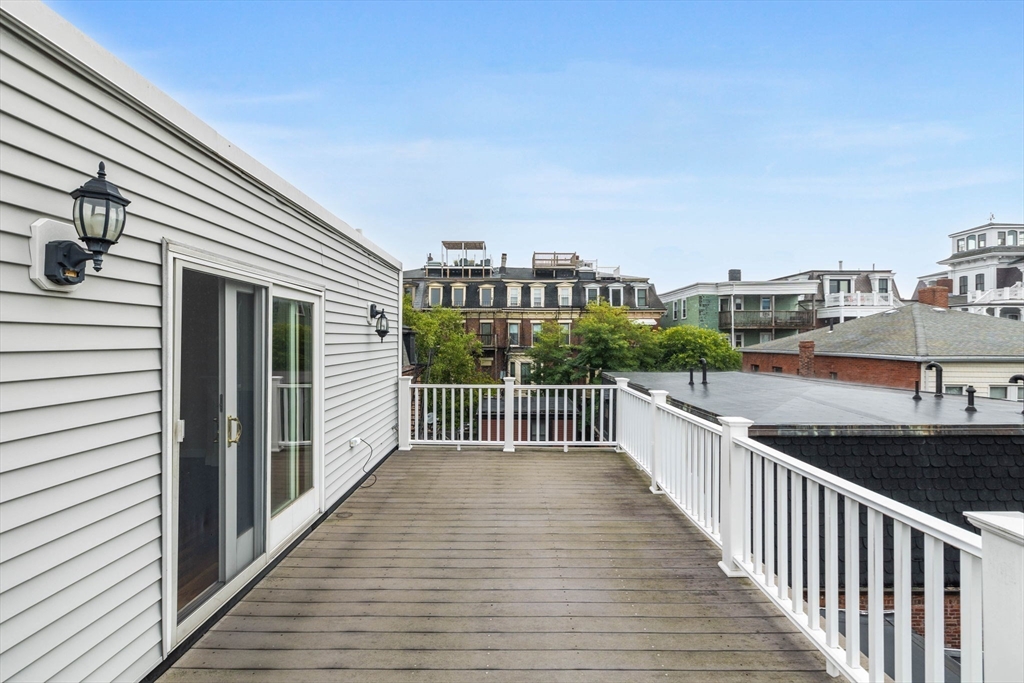647 East Third # 2, Boston Unit: 2