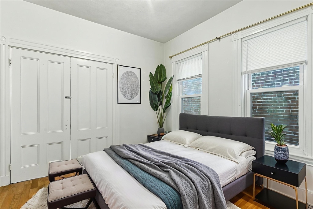 647 East Third # 1, Boston Unit: 1