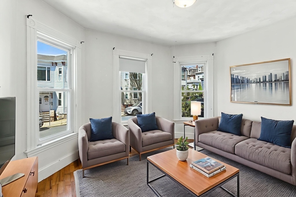 647 East Third # 1, Boston Unit: 1