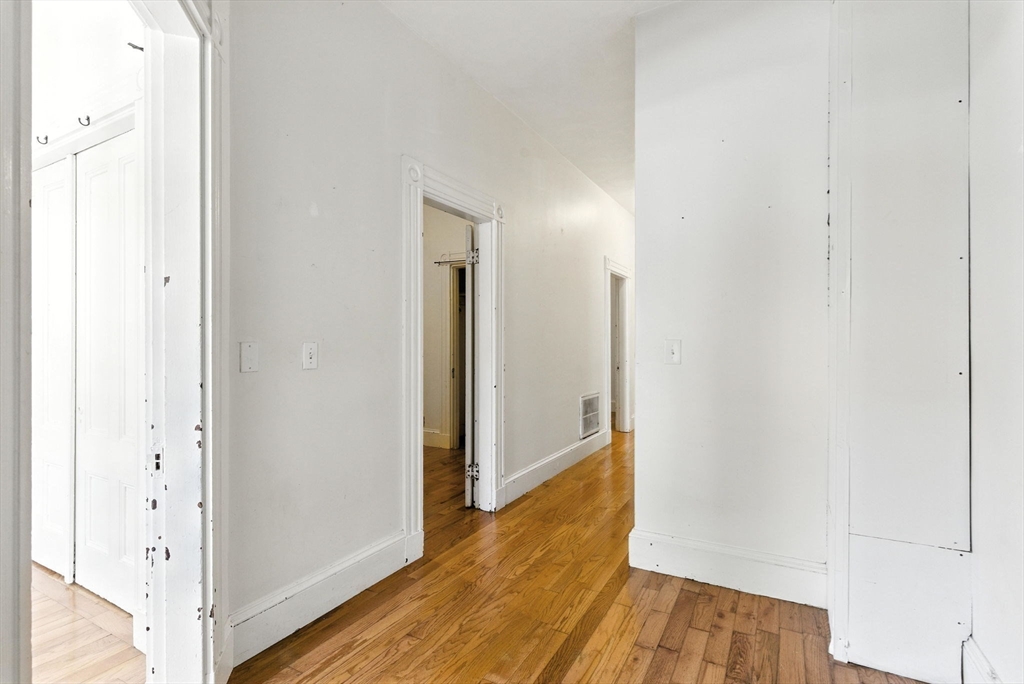 647 East Third # 1, Boston Unit: 1