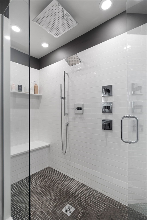 27 Wareham St Unit: PH6