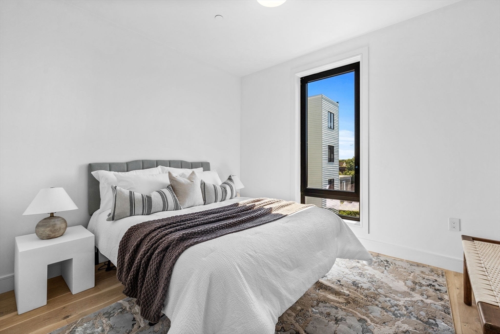 33 A Street # 404 Unit: #404