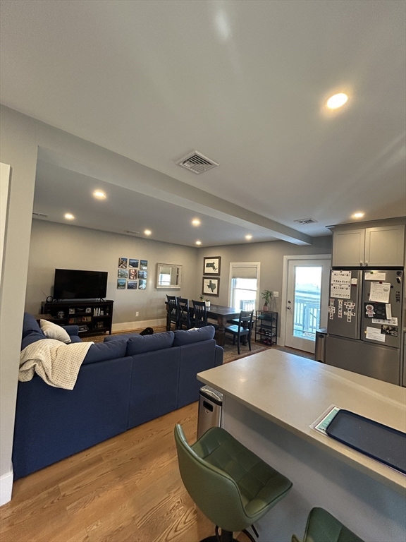 319 Washington St. # 3