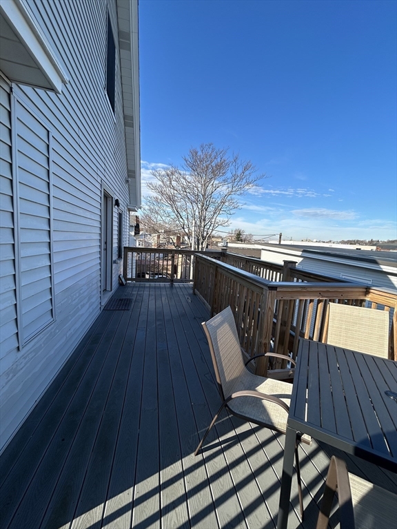 319 Washington St. # 3