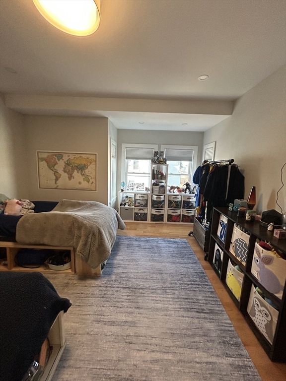 319 Washington St. # 3