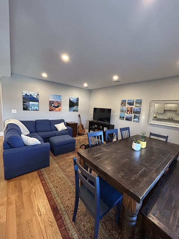 319 Washington St. # 3