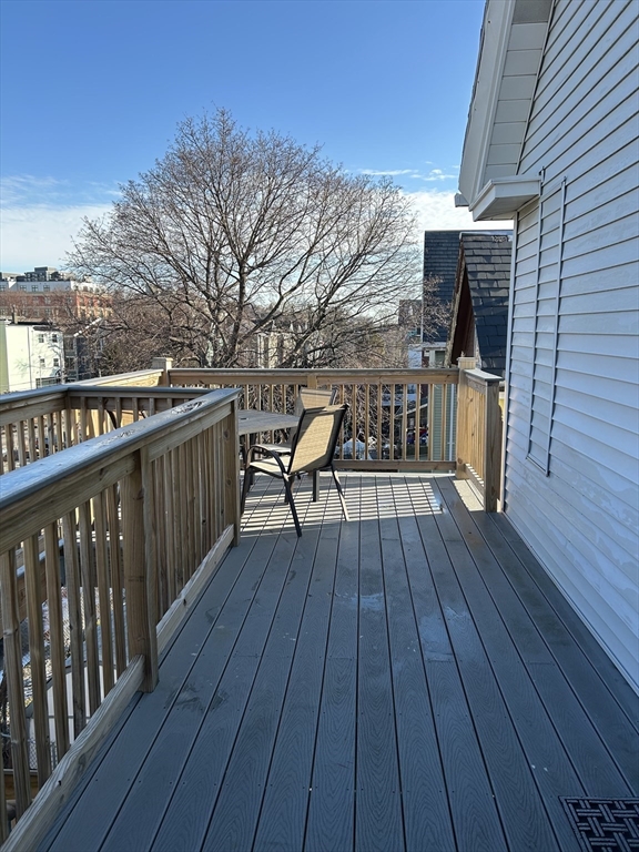 319 Washington St. # 3