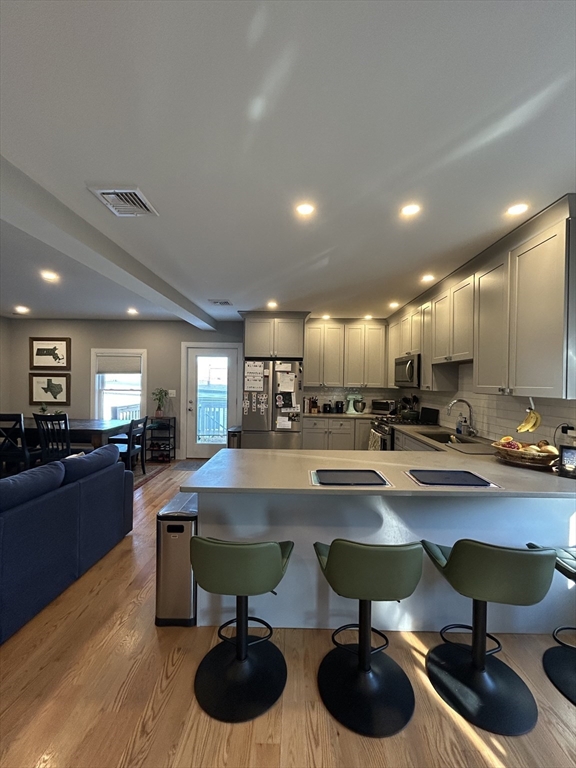 319 Washington St. # 3