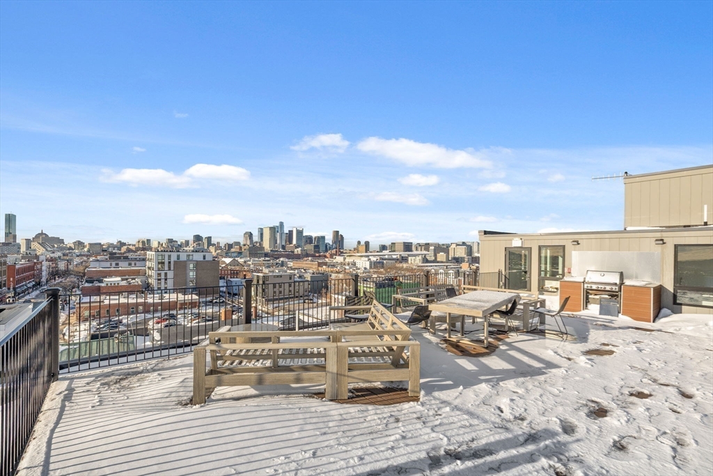 472 W Broadway # 201