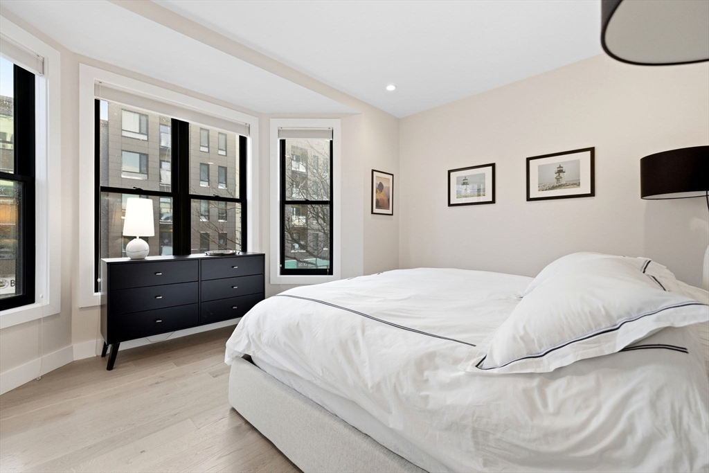 472 W Broadway # 201