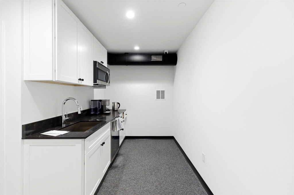 472 W Broadway # 201