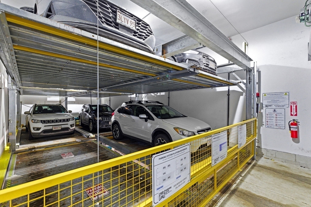 472 W Broadway # 201